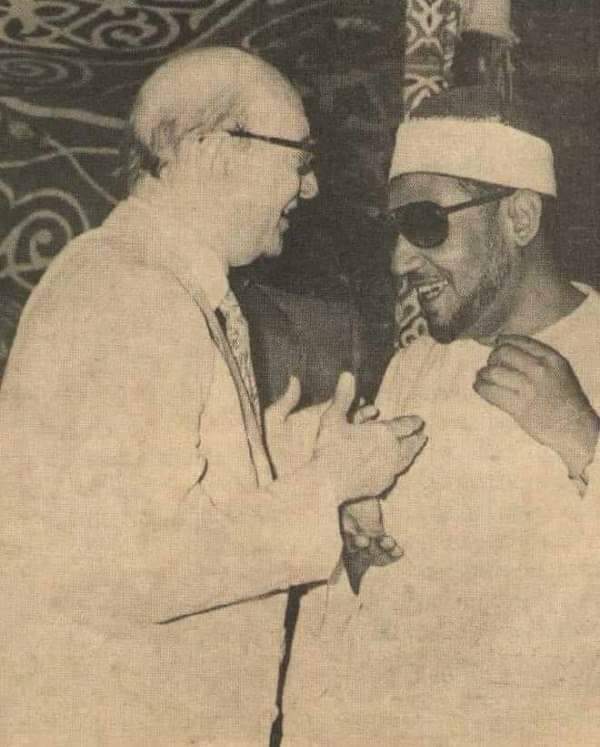 مزامير داود (الحلقة العاشرة) الشيخ محمد عمران.. كروان التواشيح 35 - جريدة المساء