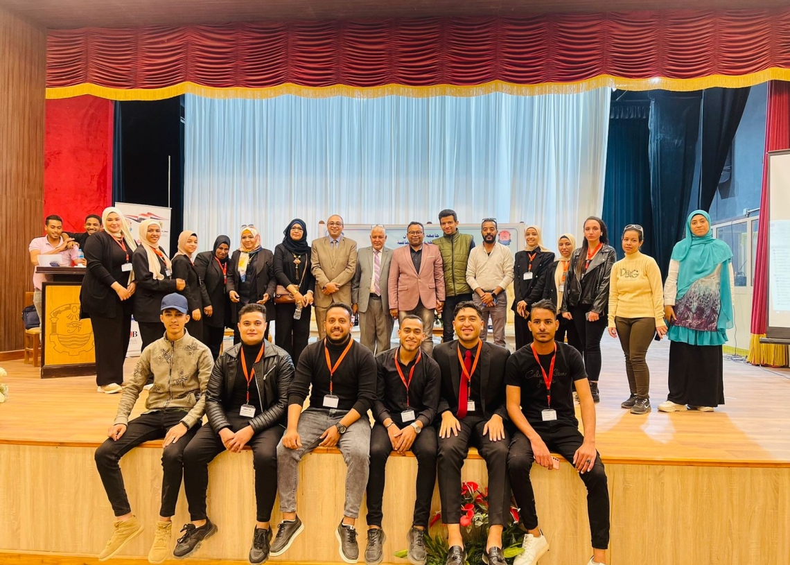 الملتقي الاول لإعداد وتأهيل طلاب كلية الخدمة الإجتماعية جامعة أسوان 19 - جريدة المساء