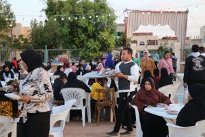 أطياف المجتمع القنائي والأقصري تجتمع على "مائدة المحبة" في رمضان 69 - جريدة المساء
