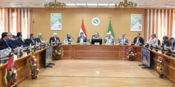 محافظ الشرقية يترأس اجتماع المجلس الاقتصادي الاجتماعي 2 - جريدة المساء محافظ الشرقية يترأس اجتماع المجلس الاقتصادي الاجتماعي 1 - جريدة المساء