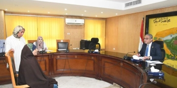 محافظ الفيوم : فرص عمل جديدة للشباب.. أكشاك للأسر الأولى بالرعاية 2 - جريدة المساء محافظ الفيوم : فرص عمل جديدة للشباب.. أكشاك للأسر الأولى بالرعاية 1 - جريدة المساء