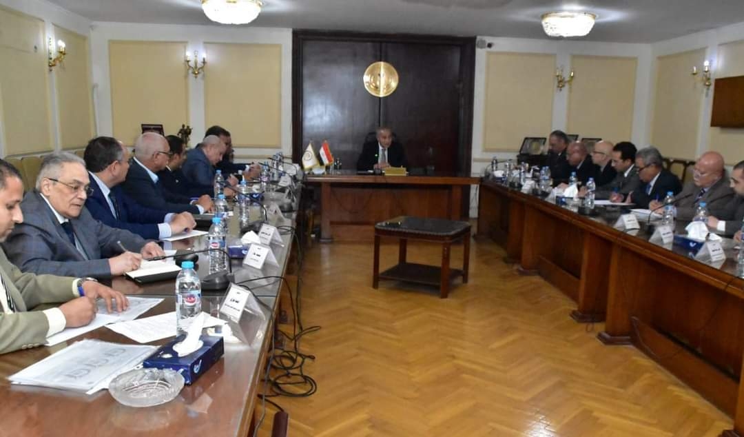 «التموين»: دراسة صرف حافز لتجار نقل القمح من مناطق الحصاد إلى الصوامع 15 - جريدة المساء