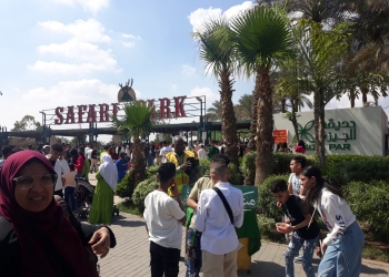 محافظة الجيزة: توزيع 150 ألف كيس قمامة مجانا علي رواد الحدائق والمتنزهات خلال عيد الفطر 33 - جريدة المساء