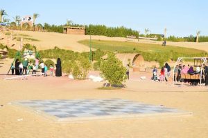 المناطق الأثرية والمنتزهات الرملية تحتضن فرحة رابع أيام العيد بالداخلة 26 - جريدة المساء المناطق الأثرية والمنتزهات الرملية تحتضن فرحة رابع أيام العيد بالداخلة 25 - جريدة المساء