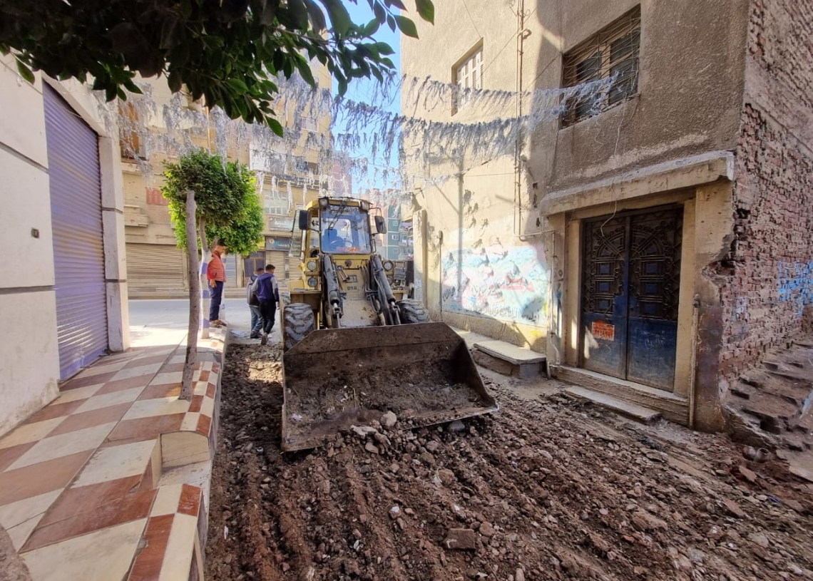 محافظ كفرالشيخ تابع أعمال المرحلة الأولى من رصف شارع قويطة بدسوق 20 - جريدة المساء محافظ كفرالشيخ تابع أعمال المرحلة الأولى من رصف شارع قويطة بدسوق 19 - جريدة المساء