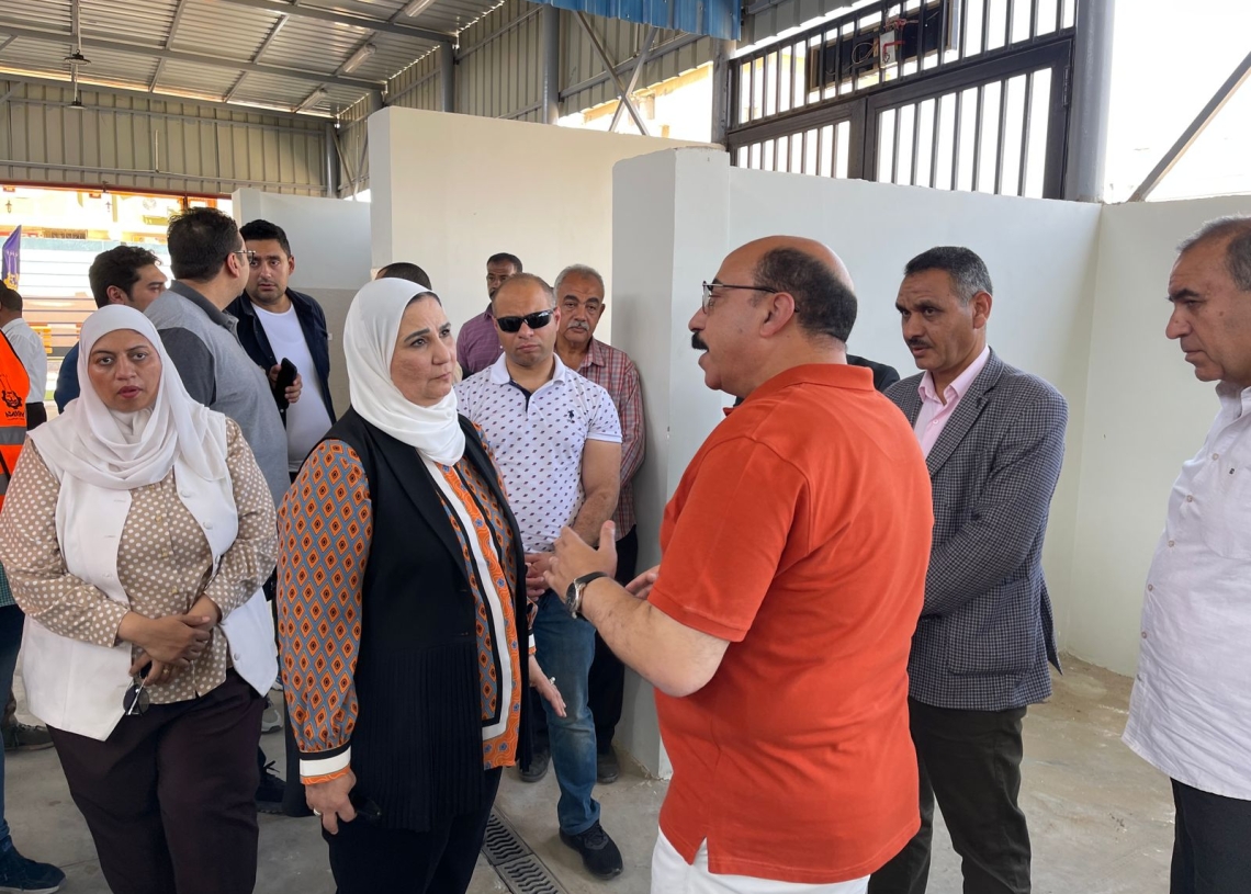 "وزيرة التضامن" تعلن عن توفير حزمة من المزايا والإقراض الميسر للعمالة غير المنتظمة المنتقلين إلى سوق الأحمدية الحضارى بأسوان  19 - جريدة المساء