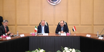 وزير التجارة والصناعة يبحث مع وزير المشروعات الإيطالي سبل تعزيز العلاقات الاقتصادية بين البلدين 1 - جريدة المساء