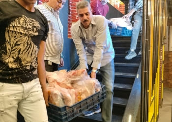 ضبط كميات من الدجاج الفاسد بالمطاعم خلال حملة تموينية مكبرة بفيصل والهرم 17 - جريدة المساء