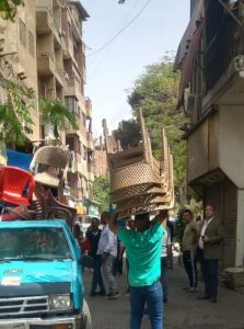 محافظة الجيزة تزيل تعديات علي الطريق العام وبروز لمحال تجارية وأكشاك بشوارع ربيع الجيزي والمحطة والأهرام وميدان الجيزة 45 - جريدة المساء