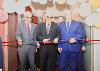 الدكتور رضا حجازي يوجه بتسويق منتجات طلاب التعليم الفني 16 - جريدة المساء