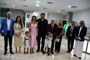 بمشاركة 12 فنانًا عالميًا ..محافظ جنوب سيناء يفتتح بينالي إيطالي للفنانة التشكيلية كارولينا بسكاري 39 - جريدة المساء