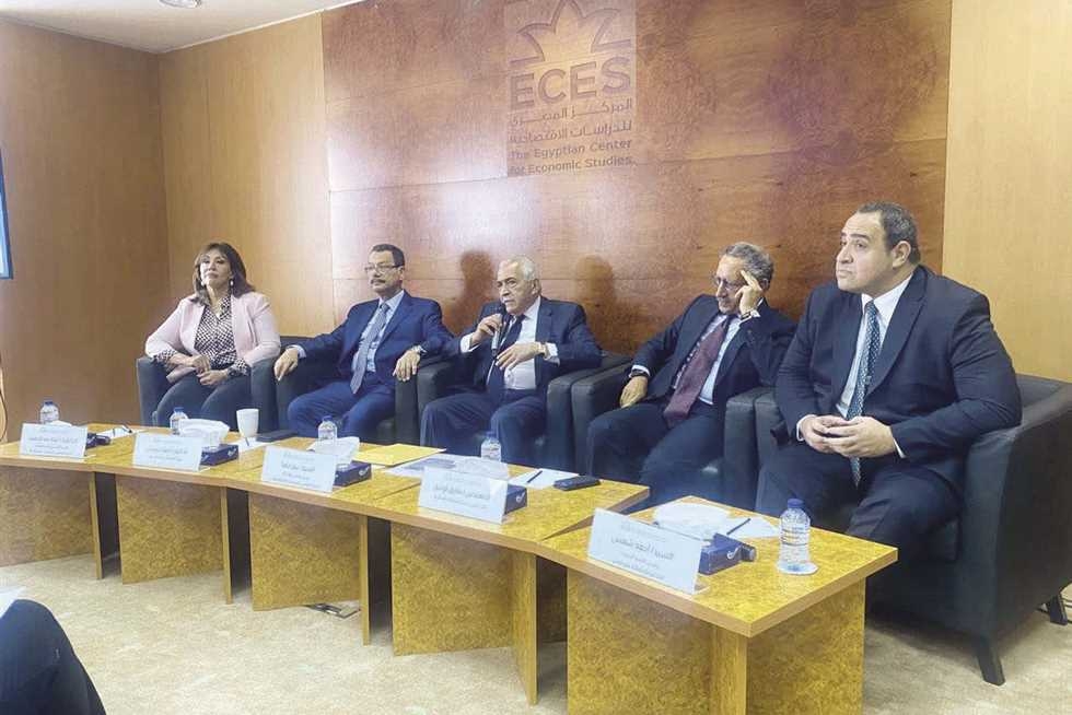 المركز المصرى للدراسات الإقتصادية: الإصلاح المؤسسى الكامل وتغيير السياسات..الحل النهائى للمشكلة الاقتصادية 20 - جريدة المساء المركز المصرى للدراسات الإقتصادية: الإصلاح المؤسسى الكامل وتغيير السياسات..الحل النهائى للمشكلة الاقتصادية 19 - جريدة المساء