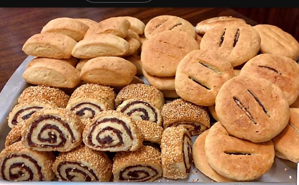 طريقة عمل قراقيش صيامى وكعب الغزال بدون لبن ولا سمن بالفيديو 18 - جريدة المساء