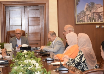 استعدادا لبدء تشغيل و افتتاح مجمع الصناعات الثالث للشباب ببورسعيد «3 يوليو» 27 - جريدة المساء