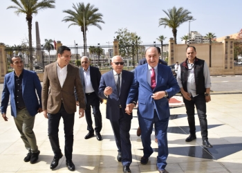 الغضبان يستقبل مميش فى بورسعيد 32 - جريدة المساء