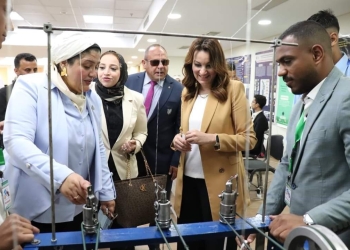 نائب محافظ الجيزة تشارك في فعاليات "هاكثون" التكنولوجيا الأول لدعم 150 طالبا مبتكرا بجامعة 6 أكتوبر التكنولوجية 21 - جريدة المساء