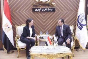 افتتاح مركز خدمات ذوى الإعاقة بجامعة جنوب الوادي 119 - جريدة المساء