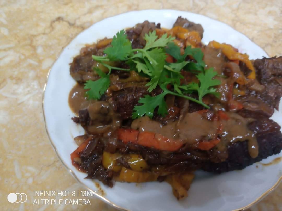 طريقة عمل اللحمة المكرملة بطعم الفحم ودبس الرمان 19 - جريدة المساء