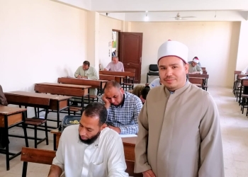 اختبارات تحريرية للمتقدمين للعمل محفظين قرآن بأوقاف بني سويف 17 - جريدة المساء