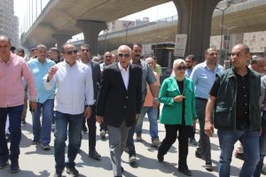 ممشي حضاري ومواقف سرفيس وساحات انتظار.. محافظ الجيزة يتفقد ميدانيا نسب تنفيذ المرحلة الثالثة من تطوير ترعة المريوطية 33 - جريدة المساء