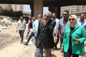 ممشي حضاري ومواقف سرفيس وساحات انتظار.. محافظ الجيزة يتفقد ميدانيا نسب تنفيذ المرحلة الثالثة من تطوير ترعة المريوطية 25 - جريدة المساء