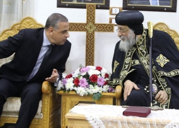 محافظ سوهاج يهنئ البابا تواضروس.. بعيد القيامة المجيد 17 - جريدة المساء
