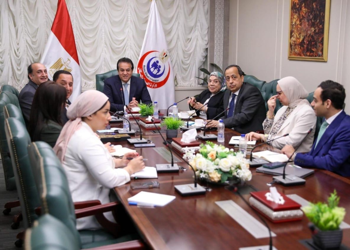 وزير الصحة وممثلو جمعية المعلومات الدوائية "DIA" التعاون في تطوير قطاع الصناعات الدوائية 19 - جريدة المساء