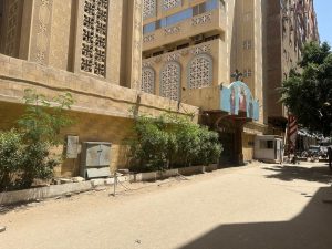 رئيس حي الهرم يشارك الأخوة الأقباط احتفالات عيد القيامة المجيد 31 - جريدة المساء