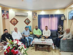 رئيس حي الهرم يشارك الأخوة الأقباط احتفالات عيد القيامة المجيد 21 - جريدة المساء