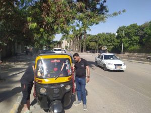 رفع 171 حالة إشغال للمقاهي.. والتحفظ علي 11 توك توك للسير عكس الاتجاه خلال حملات مكبرة بشوارع العمرانية 66 - جريدة المساء