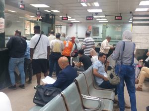 محافظ الجيزة يتابع انتظام العمل بالمراكز التكنولوجية في أول أيام تلقى طلبات التصالح 26 - جريدة المساء