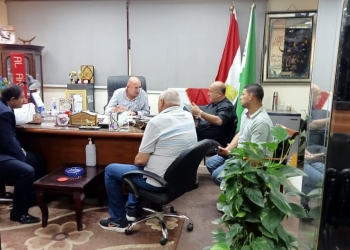 بعد الاستماع إلي شكاوي المواطنين: رئيس حي العمرانية يزيل 38 حالة إشغال لكافيهات ويرفع لوحات إعلانية مخالفة.. خلال حملة مكبرة بالشوارع الرئيسية(صور) 15 - جريدة المساء