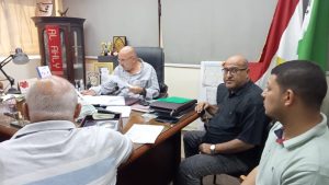 بعد الاستماع إلي شكاوي المواطنين: رئيس حي العمرانية يزيل 38 حالة إشغال لكافيهات ويرفع لوحات إعلانية مخالفة.. خلال حملة مكبرة بالشوارع الرئيسية(صور) 21 - جريدة المساء