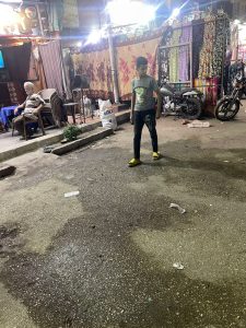 بعد الاستماع إلي شكاوي المواطنين: رئيس حي العمرانية يزيل 38 حالة إشغال لكافيهات ويرفع لوحات إعلانية مخالفة.. خلال حملة مكبرة بالشوارع الرئيسية(صور) 63 - جريدة المساء