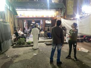 بعد الاستماع إلي شكاوي المواطنين: رئيس حي العمرانية يزيل 38 حالة إشغال لكافيهات ويرفع لوحات إعلانية مخالفة.. خلال حملة مكبرة بالشوارع الرئيسية(صور) 59 - جريدة المساء