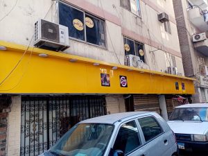 بعد الاستماع إلي شكاوي المواطنين: رئيس حي العمرانية يزيل 38 حالة إشغال لكافيهات ويرفع لوحات إعلانية مخالفة.. خلال حملة مكبرة بالشوارع الرئيسية(صور) 67 - جريدة المساء