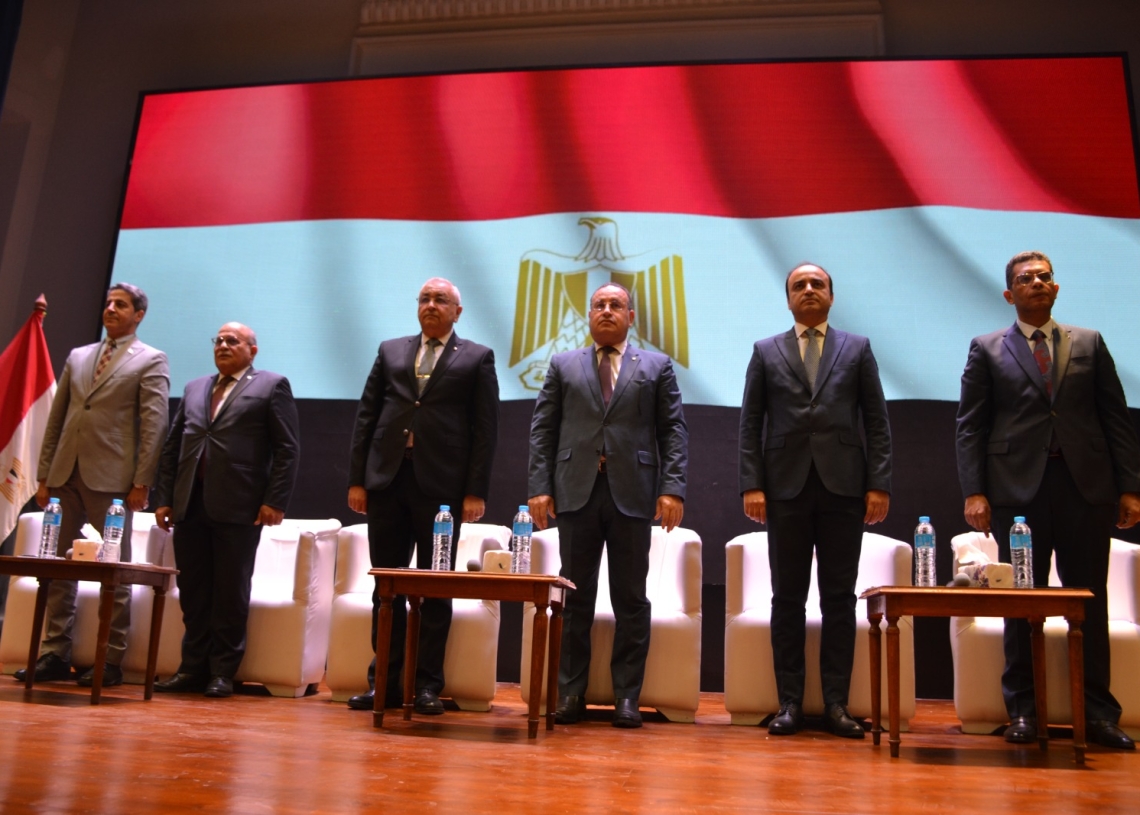 رئيس جامعة الإسكندرية يفتتح الملتقى الهندسي للأعمال والوظائف 2024 17 - جريدة المساء
