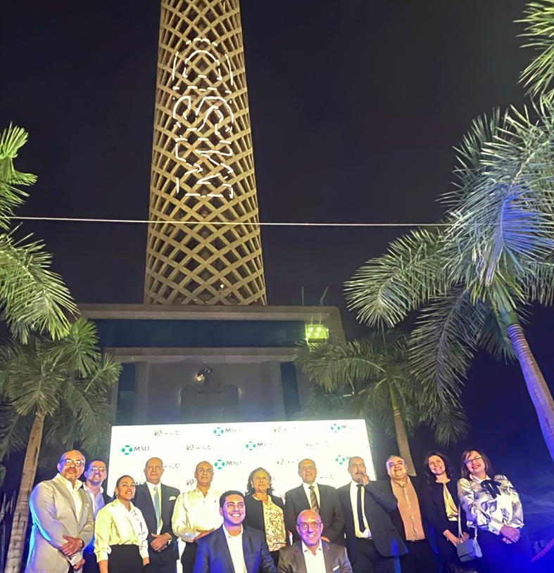 فاكسيرا وMSD تضيئان برج القاهرة احتفالًا بأسبوع التحصين العالمي 19 - جريدة المساء
