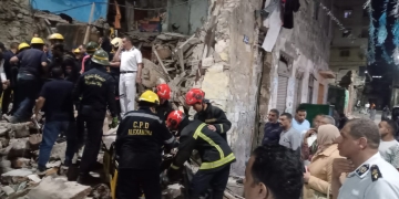 مفاجأة.. عقار حارة المرزوقي المنهار صدر له قرار إزالة منذ ١٢ عامًا 1 - جريدة المساء