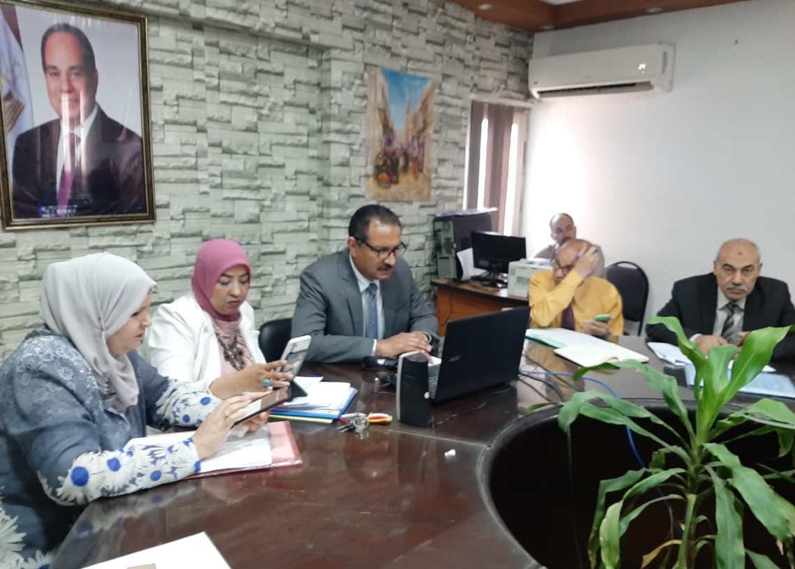 رغم التحذيرات المتكررة.. "تعليم الجيزة" ترصد اليوم حالة غش من خلال الموبايل وتلغي امتحانات العام للطالب 20 - جريدة المساء رغم التحذيرات المتكررة.. "تعليم الجيزة" ترصد اليوم حالة غش من خلال الموبايل وتلغي امتحانات العام للطالب 19 - جريدة المساء