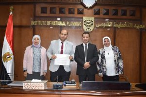 ختام البرنامج التدريبى لأعضاء محاكاة مجلس الشيوخ حول اللامركزية ومهارات الاتصال السياسى 139 - جريدة المساء