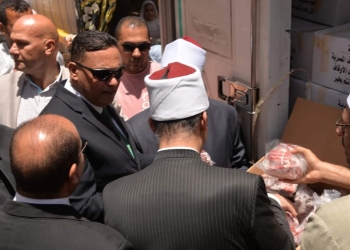 أيمن مختار: توزيع 65 طن لحوم على الأسر الأولى بالرعاية فى الدقهلية  13 - جريدة المساء