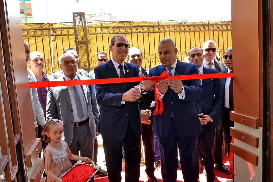 محافظ سوهاج ورئيس هيئة النيابة الإدارية يفتتحان مقر هيئة النيابة الإدارية قسم ثان سوهاج بمدينة ناصر 15 - جريدة المساء