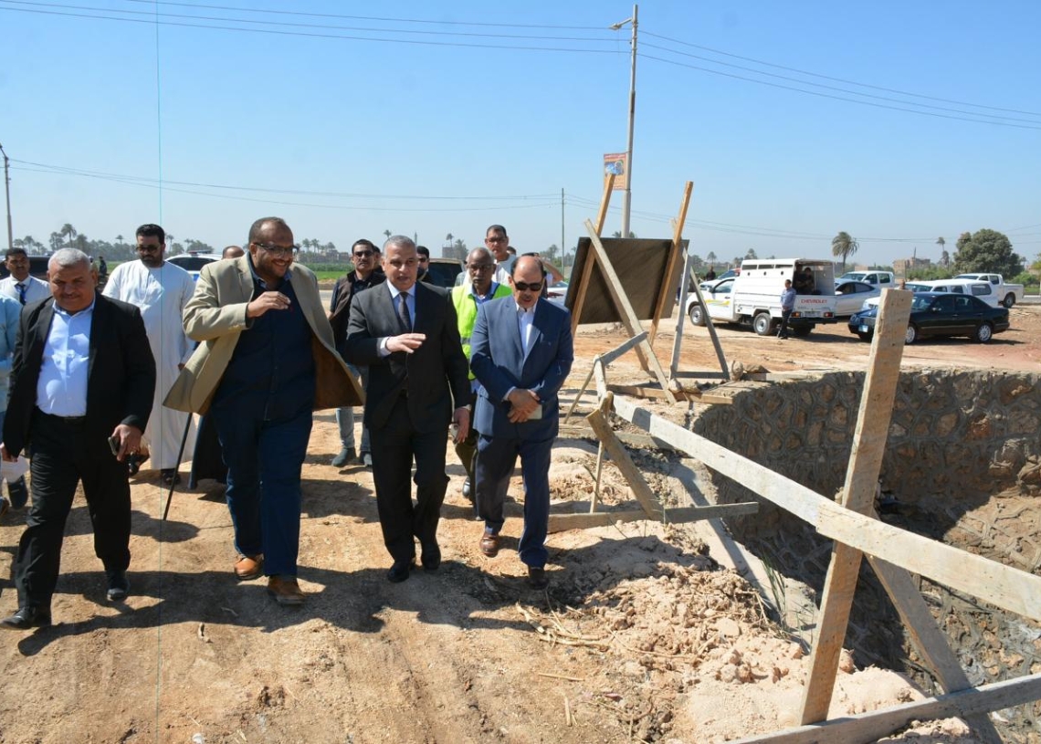 محافظ سوهاج يطلق بدء التشغيل التجريبي لمشروع الصرف الصحي بالكولة 20 - جريدة المساء محافظ سوهاج يطلق بدء التشغيل التجريبي لمشروع الصرف الصحي بالكولة 19 - جريدة المساء