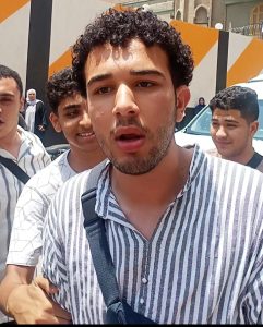 المشهد أمام لجان الثانوية العامة بالمحافظات.. أحزن أولياء الأمور والمارة من الجمهور 19 - جريدة المساء