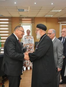 احتفالاً بعيد الأضحى المبارك.. محافظ الشرقية يستقبل المهنئين بمكتبة بالديوان العام 34 - جريدة المساء