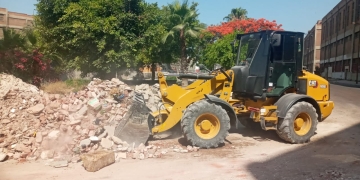 رفع ١٠٠ طن من الأتربة والرديم من شوارع غرب الإسكندرية 2 - جريدة المساء رفع ١٠٠ طن من الأتربة والرديم من شوارع غرب الإسكندرية 1 - جريدة المساء