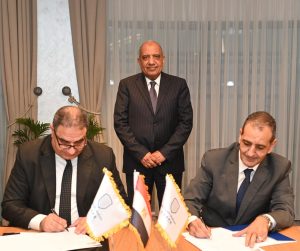 قطاع الاعمال العام : بروتوكول بين الوزارة ومجمع الإصدارات المؤمنة والذكية 93 - جريدة المساء