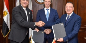 بروتوكول تعاون بين محافظة الإسكندرية وجهاز تنمية المشروعات المتوسطة والصغيرة 2 - جريدة المساء بروتوكول تعاون بين محافظة الإسكندرية وجهاز تنمية المشروعات المتوسطة والصغيرة 1 - جريدة المساء
