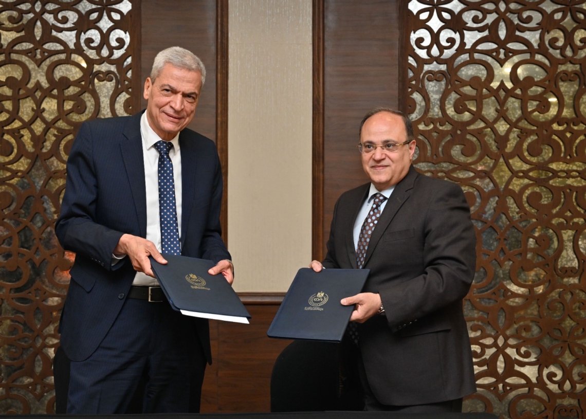 توقيع مذكرة تفاهم بين هيئتي الدواء المصرية والشراء الموحد لتفعيل منظومة التتبع الدوائي 19 - جريدة المساء